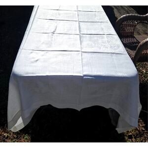 White Jacquard Linen Table Cloth Eyelet Trim Buffet Garden Party 136x86 Vtg